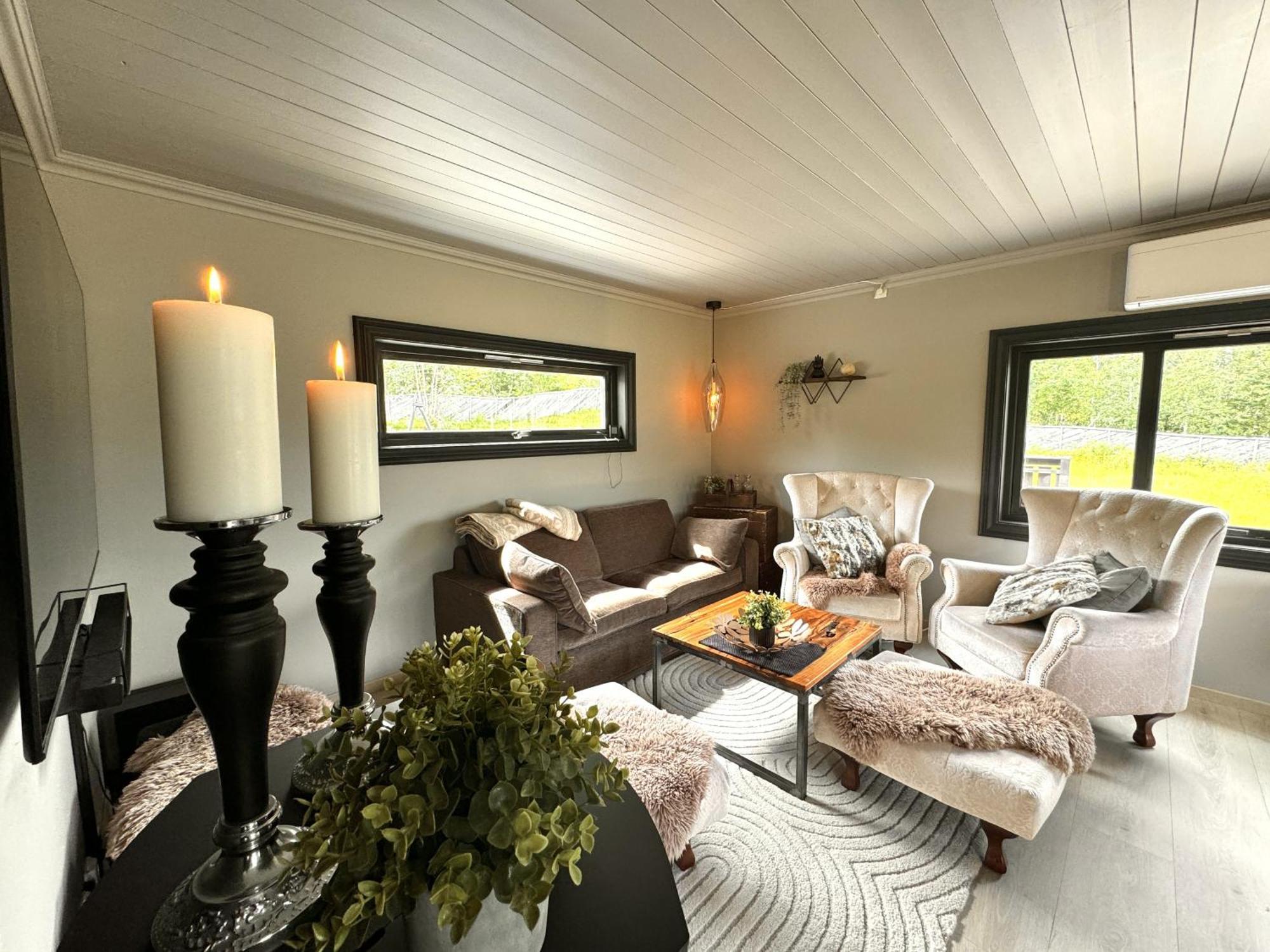Cozy Cabin With Perfect Location In ไยโล ภายนอก รูปภาพ